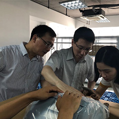 棲霞區(qū)市場監(jiān)管局來我公司進行日常監(jiān)督檢查